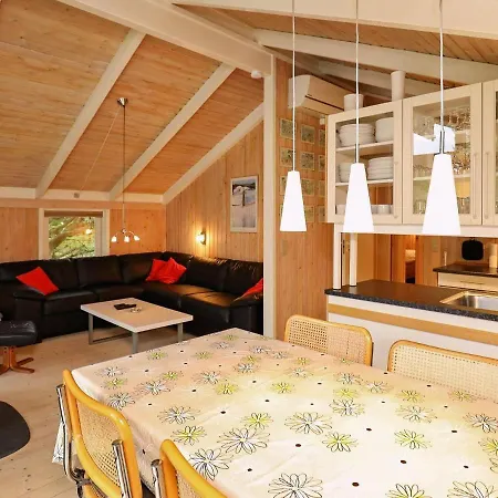 6 Person In Albaek-by Traum Aalbaek